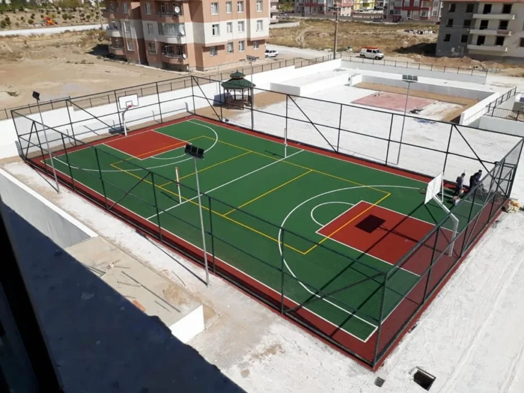 Basketbol sahası zemin boya ve saha çizgi uygulaması