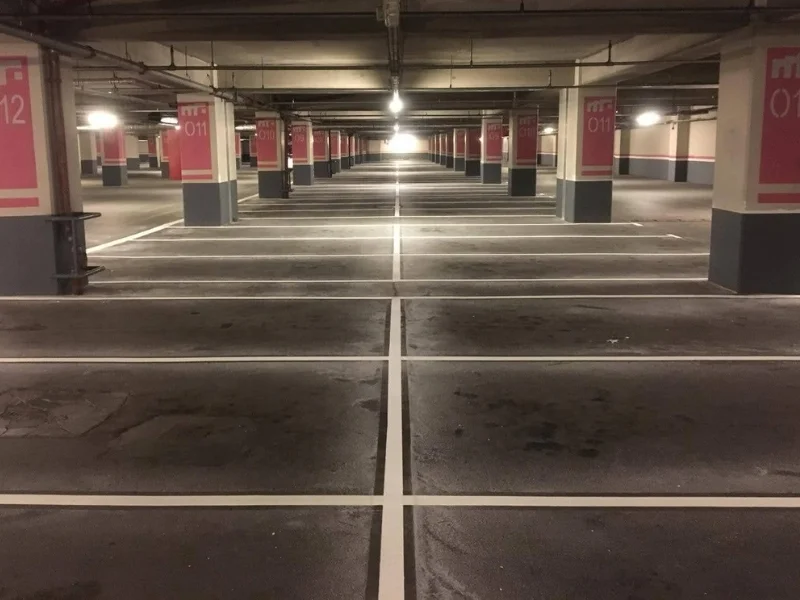 Otopark araç park çizgileri uygulaması