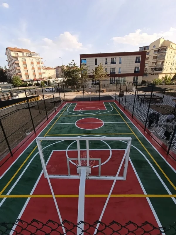 Bursa açık çok amaçlı spor alanı çizgi boyama