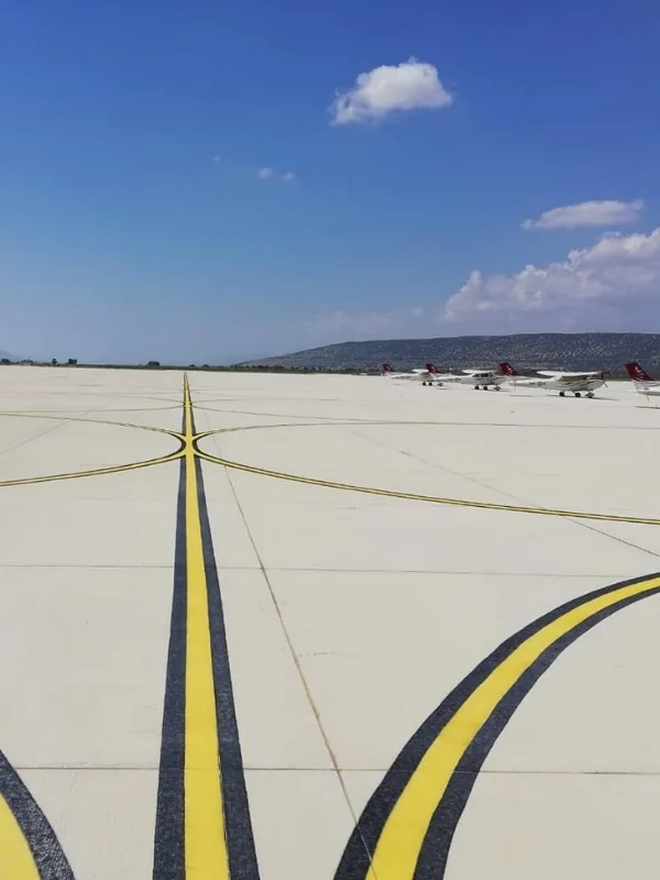 Bursa havalimanı apron-taksi yolu kavşak çizgileri