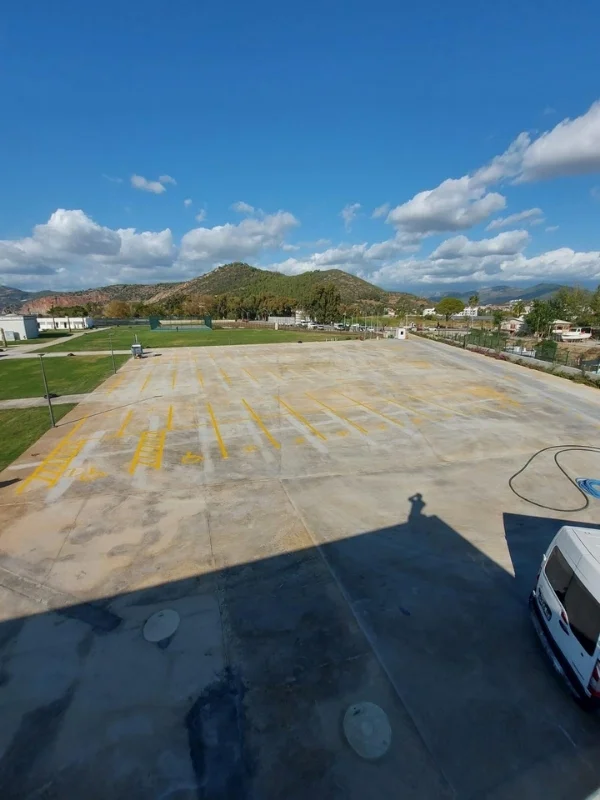Marina sahası otopark alan belirleme çizgileri